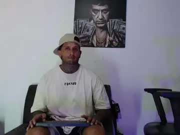 your_dolls – webcam model profile photo Image 12