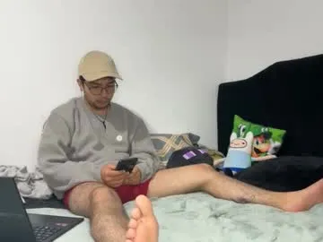 loossers – webcam model profile photo Image 3