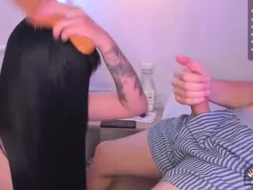 pinkypuppa – webcam model profile photo Image 3