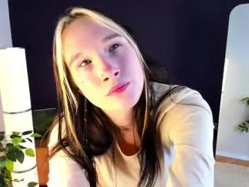 loving_ladies – webcam model profile photo Image 16