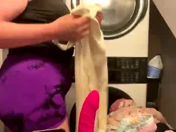 curvymommymenace's Thumb Image