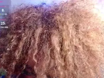 pinkypuppa – webcam model profile photo Image 18