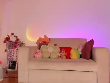 loving_ladies – webcam model profile photo Image 16