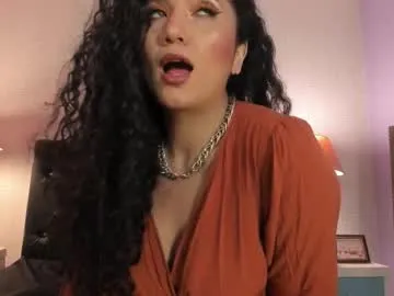 rous_and_sweet – webcam model profile photo Image 5