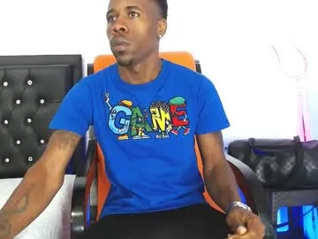 playussoftly – webcam model profile photo Image 2