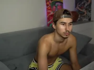 onenastemoefoe – webcam model profile photo Image 2