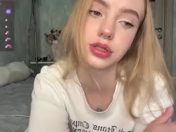 kykynel_4ever – webcam model profile photo Image 5