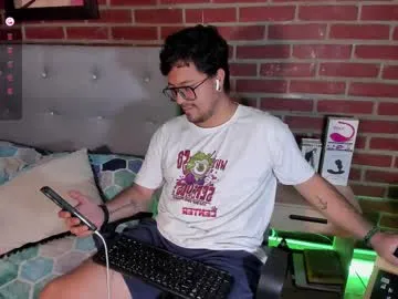 sexxxsirens – webcam model profile photo Image 2