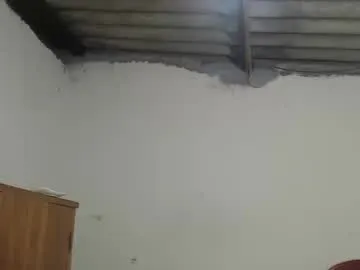 petites_perles – webcam model profile photo Image 18