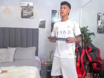 your_dolls – webcam model profile photo Image 13