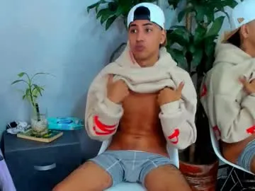 your_dolls – webcam model profile photo Image 2