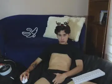 realtryit – webcam model profile photo Image 8