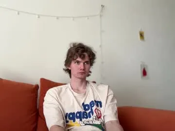 pussyanime – webcam model profile photo Image 15