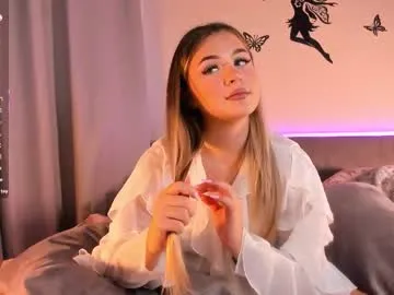 MirandaVarsovia – webcam model profile photo Image 4