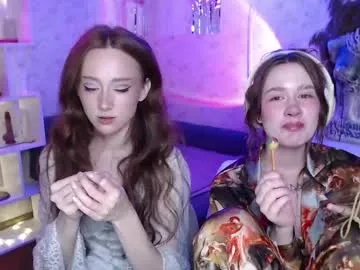 sareandrob – webcam model profile photo Image 18