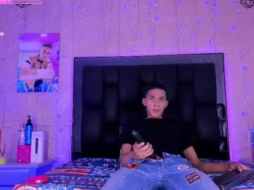 angelsofaurora – webcam model profile photo Image 15