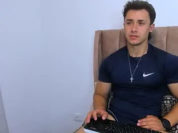 ewagreen – webcam model profile photo Image 13