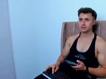 ewagreen – webcam model profile photo Image 4