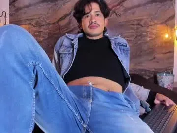 wet_dreamm22 – webcam model profile photo Image 2