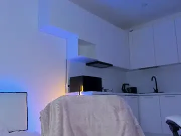 pinkypuppa – webcam model profile photo Image 13