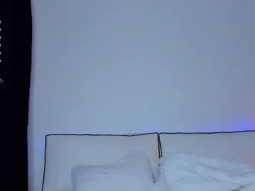 pinkypuppa – webcam model profile photo Image 6