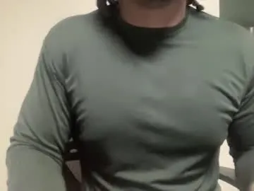 caseykissesxoxo – webcam model profile photo Image 3