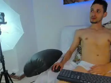 your_dolls – webcam model profile photo Image 4