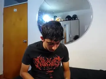 sexxxsirens – webcam model profile photo Image 15