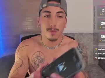 mason_gallagher – webcam model profile photo Image 13