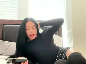 petites_perles – webcam model profile photo Image 18