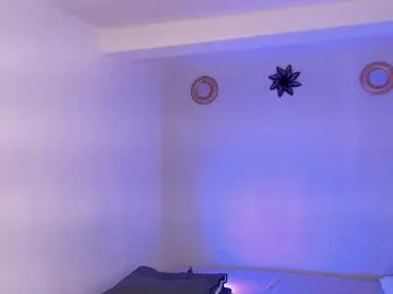 sexxxsirens – webcam model profile photo Image 4