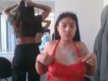 loving_ladies – webcam model profile photo Image 6