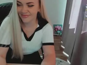 loving_ladies – webcam model profile photo Image 5