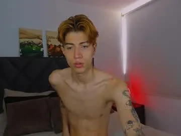 your_dolls – webcam model profile photo Image 3