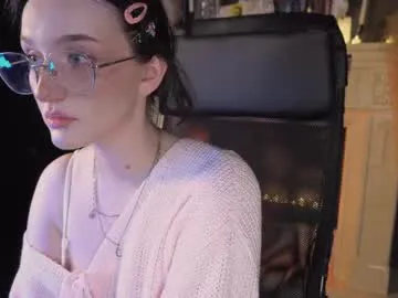 loving_ladies – webcam model profile photo Image 3