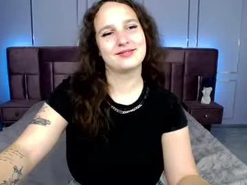 loving_ladies – webcam model profile photo Image 10