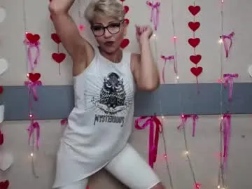 ChloeNova – webcam model profile photo Image 6