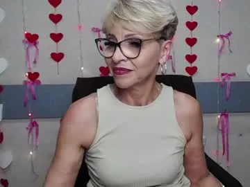 ChloeNova – webcam model profile photo Image 7