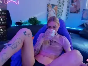 yuly_terner – webcam model profile photo Image 19