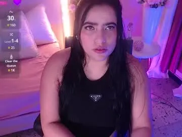 elliee_taylorr's Thumb Image