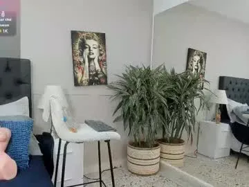 doedeeer – webcam model profile photo Image 19