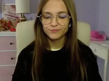 emilly_lust99 Image 15