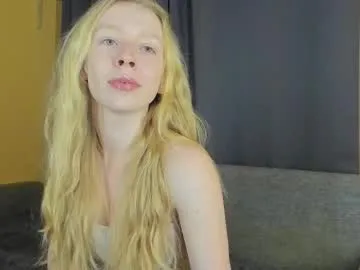 pinkypuppa – webcam model profile photo Image 8