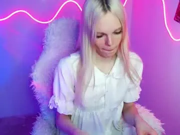 kira0541 – webcam model profile photo Image 3