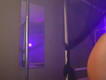 kira0541 – webcam model profile photo Image 8