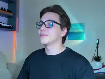 successful_kevin – webcam model profile photo Image 10