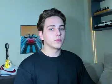 successful_kevin – webcam model profile photo Image 12