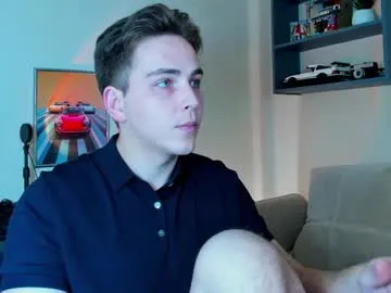 successful_kevin – webcam model profile photo Image 17