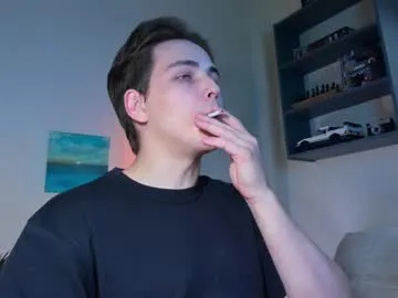 successful_kevin – webcam model profile photo Image 3