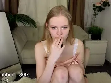 ClaireThonpsom – webcam model profile photo Image 5